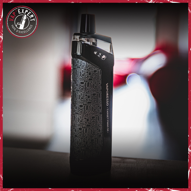 Cette image représente une première photo ambiance de la e-cigarette Target PM80 SE de la marque Vaporesso